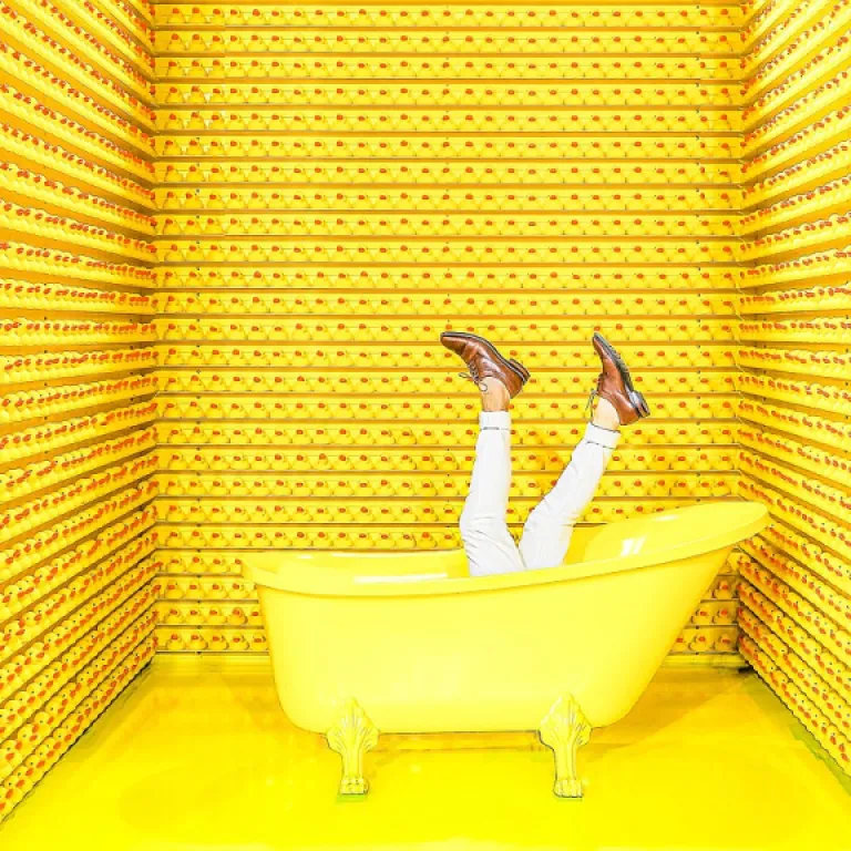 Paying in lieu of notice: strategic choices for modern employment relationships